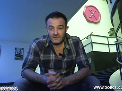 В молодости трахнул преподавательницу