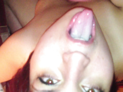 Врач-сексолог трахает жену в рот