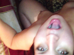 Врач-сексолог трахает жену в рот