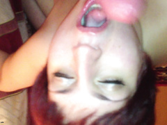 Врач-сексолог трахает жену в рот