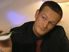 Содержанка Кристина Белла стала жертвой сексуальной фантазии своего хозяина