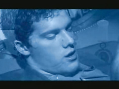 Бывшая шлюха ублажает муженька в ванной