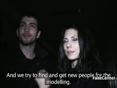 Пикапер подснял гуляющую телку и отымел ее почти во все отверстия