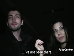 Пикапер подснял гуляющую телку и отымел ее почти во все отверстия