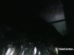 Ищет приключения на свою маленькую задницу и успешно находит их