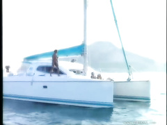 Выебал красоток на яхте посреди океана