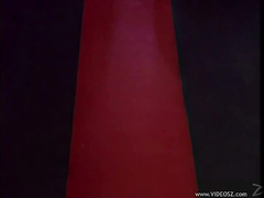 Поимели свою начальницу в два ствола