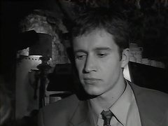 Страстный секс в темном вестибюле кафе