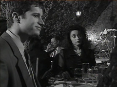 Страстный секс в темном вестибюле кафе