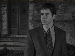 Страстный секс в темном вестибюле кафе