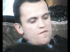 Мата Хари вербует своей пиздой агента