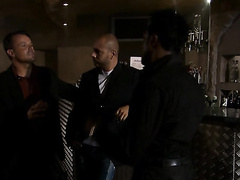 Пизда Несси Девил – всегда к вашим услугам