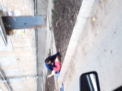 Секс с Машкой на стене многоэтажки