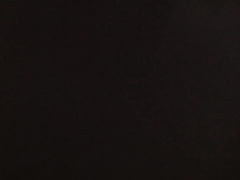 У юной шлюшки начались месячные