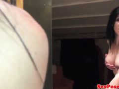 Семейная парочка снимает домашнее видео