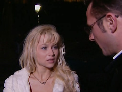 Страстный секс в новогоднюю ночь коллег по работе